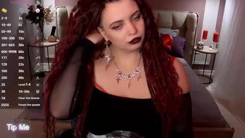 Maya Mils online show from 02-07-26, 01:20