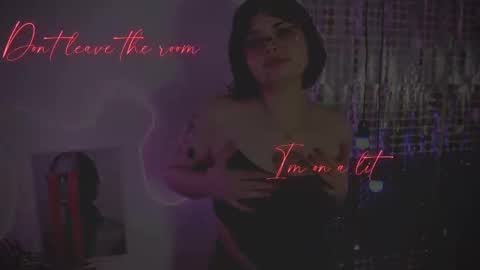 Woman online show from 03-09-25, 05:06