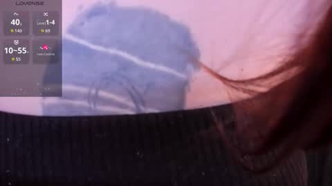 Woman online show from 11-27-25, 02:19