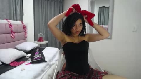 Maya online show from 02-15-25, 09:16