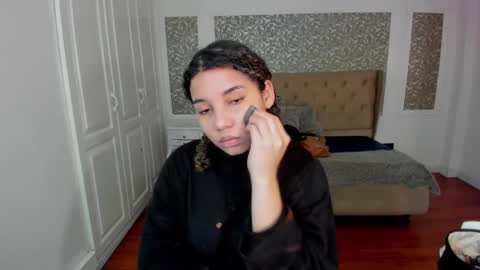 Maya online show from 10-01-25, 02:28