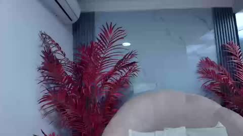 Snapshot of mayabaker chatting on 09-26-25, 08:02 M A Y A B A K E R online show from 09-26-25, 08:02