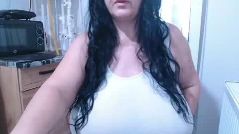 Maya online show from 11-18-25, 05:34