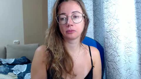 Maya online show from 11-09-25, 05:17