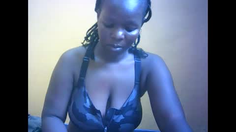 Snapshot of mayah_sexy chatting on 03-02-26, 06:25 mayah_sexy online show from 03-02-26, 06:25