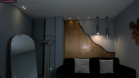 Snapshot of mayamoretti chatting on 12-05-25, 03:48 Maya online show from 12-05-25, 03:48