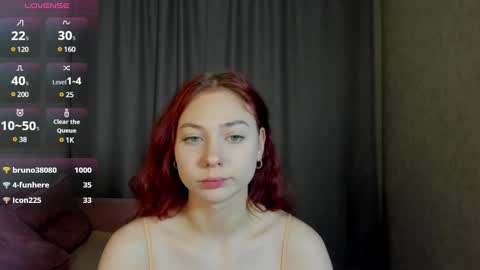 Snapshot of maybe_mia chatting on 02-01-25, 01:30 Mia GMT2 Mon 3-9 AM Tue 3-9 AM Wed 3-9 AMThur 10 AM - 4 PM Fri 3-9 AM Sat 3-9 AM Sun 3-9 AM. online show from 02-01-25, 01:30