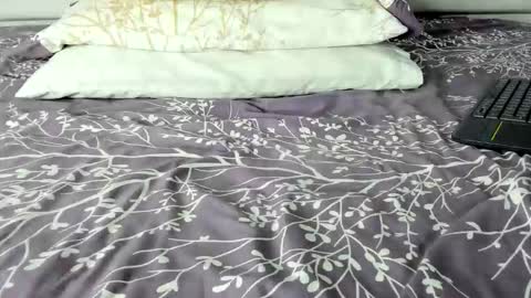 Maybelline69 online show from 11-17-25, 07:30