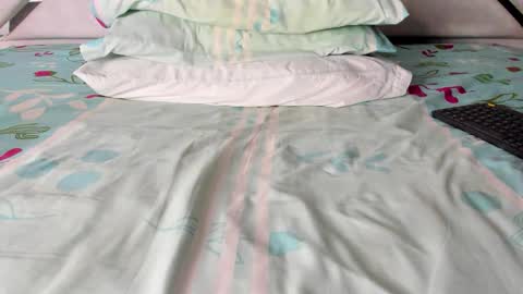 Maybelline69 online show from 11-25-25, 08:42