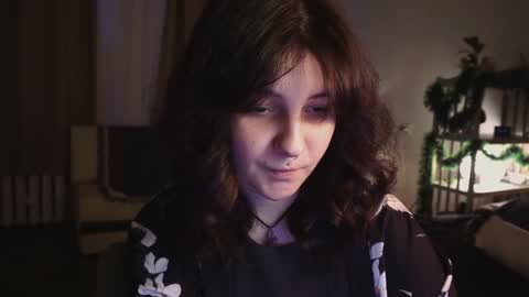 Snapshot of maymary_ chatting on 12-24-24, 07:06 Mary  . online show from 12-24-24, 07:06