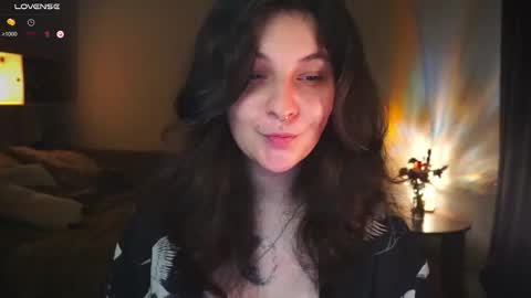 Snapshot of maymary_ chatting on 10-10-25, 05:50 Mary  . online show from 10-10-25, 05:50