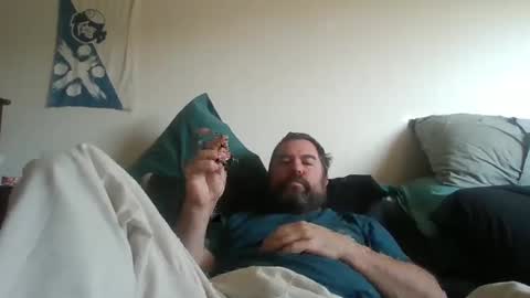 Dad bod 43 online show from 03-10-25, 07:18