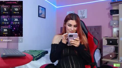 Snapshot of mayte_girls__ chatting on 09-18-25, 03:41 mayte online show from 09-18-25, 03:41
