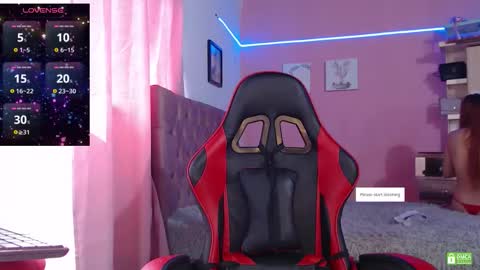 Snapshot of mayte_girls__ chatting on 10-04-25, 02:04 mayte online show from 10-04-25, 02:04