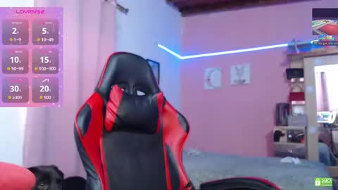 Snapshot of mayte_girls__ chatting on 11-23-25, 06:19 mayte online show from 11-23-25, 06:19