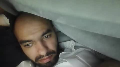 Snapshot of mazza04 chatting on 02-15-26, 01:20 mazza04 online show from 02-15-26, 01:20