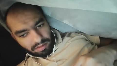 Snapshot of mazza04 chatting on 02-23-26, 09:28 mazza04 online show from 02-23-26, 09:28