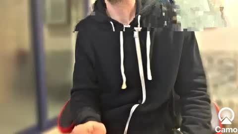 Snapshot of mazza9623 chatting on 02-13-25, 12:24 mazza9623 online show from 02-13-25, 12:24