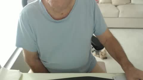 Beastie online show from 11-10-25, 02:38