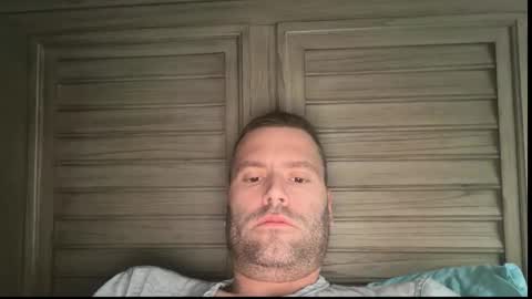 Snapshot of mbnc chatting on 11-30-25, 03:05 lol online show from 11-30-25, 03:05