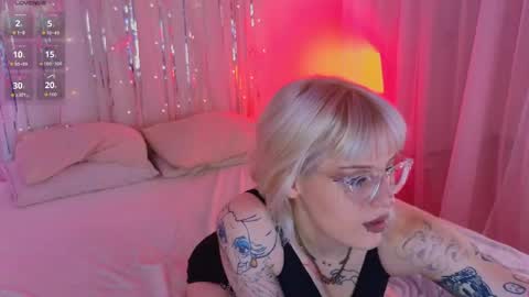 Roze online show from 03-27-26, 08:26