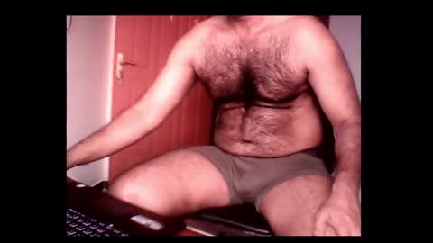 Snapshot of me_hai12 chatting on 01-20-25, 12:07 me_hai12 online show from 01-20-25, 12:07