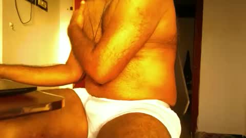 Snapshot of me_hai12 chatting on 01-13-26, 11:48 me_hai12 online show from 01-13-26, 11:48