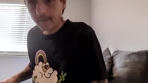 Snapshot of meanfinger chatting on 02-04-26, 06:25 Jizzy online show from 02-04-26, 06:25