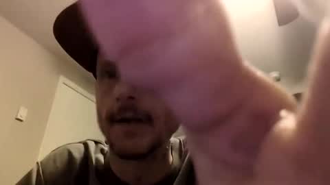 Snapshot of meanfinger chatting on 02-20-26, 06:26 Jizzy online show from 02-20-26, 06:26