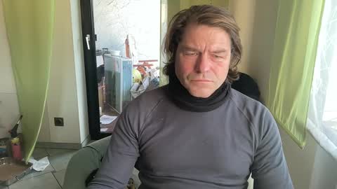 medeinoe online show from 01-12-25, 09:19