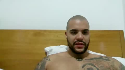 Snapshot of medellindrak chatting on 12-25-24, 03:28 filippoae online show from 12-25-24, 03:28