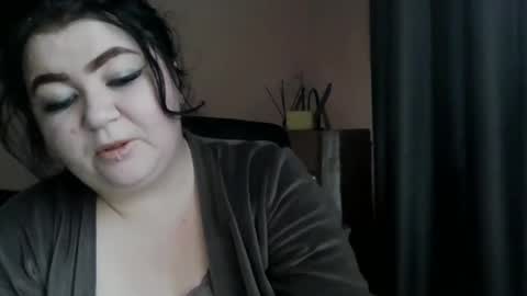 Snapshot of medjik_lool chatting on 12-17-24, 06:45 Oltereodora-lima online show from 12-17-24, 06:45
