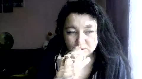 Oltereodora-lima online show from 11-04-25, 07:40