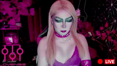 THE QUEEN ALPHA   Queen Medusa Prey online show from 02-03-26, 09:25