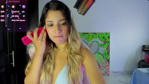 Snapshot of meduza_sexy_caramel chatting on 01-07-25, 01:57 Baio online show from 01-07-25, 01:57