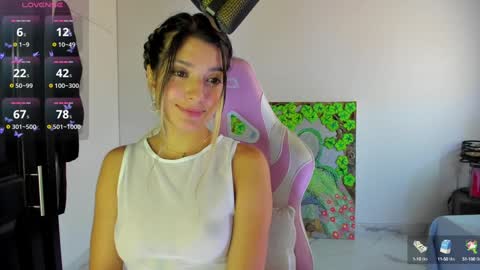 Snapshot of meduza_sexy_caramel chatting on 01-14-25, 04:08 Baio online show from 01-14-25, 04:08