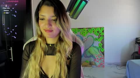 Snapshot of meduza_sexy_caramel chatting on 01-15-25, 04:54 Baio online show from 01-15-25, 04:54