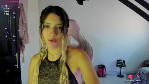 Snapshot of meduza_sexy_caramel chatting on 01-20-25, 02:14 Baio online show from 01-20-25, 02:14