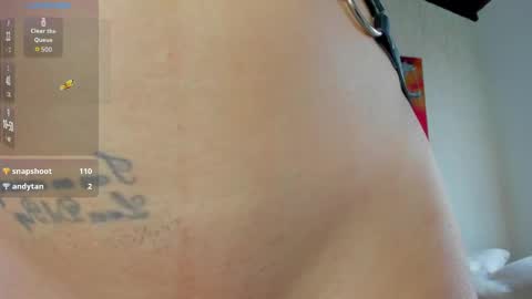 Snapshot of meduza_sexy_caramel chatting on 09-12-25, 03:56 Baio online show from 09-12-25, 03:56