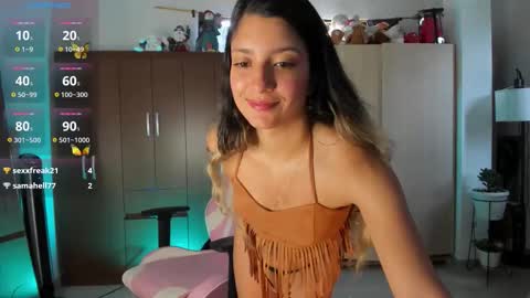 Snapshot of meduza_sexy_caramel chatting on 10-20-25, 03:56 Baio online show from 10-20-25, 03:56