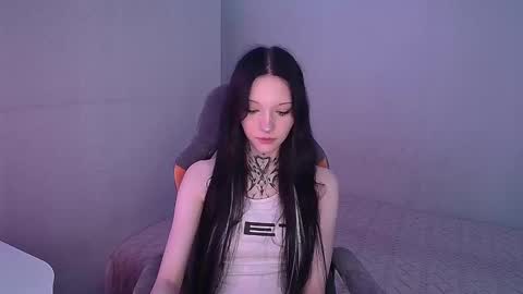 mefwhOre online show from 10-13-25, 04:40