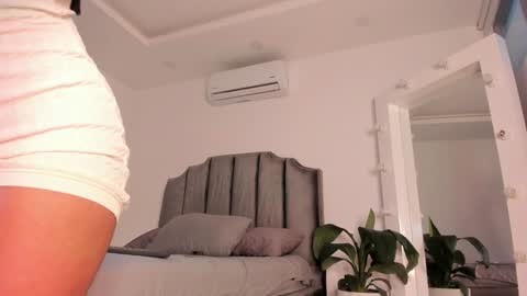 Snapshot of megan__88 chatting on 02-02-25, 11:00 megan online show from 02-02-25, 11:00