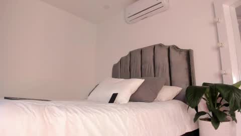 Snapshot of megan__88 chatting on 03-03-25, 01:31 megan online show from 03-03-25, 01:31