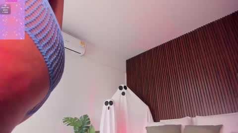 Snapshot of megan__88 chatting on 10-05-25, 02:26 megan online show from 10-05-25, 02:26