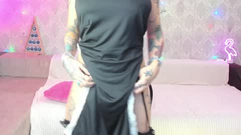 Snapshot of megan_blackmoon chatting on 01-15-25, 07:37 Helena Tuman online show from 01-15-25, 07:37