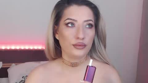 Snapshot of megan_blazee chatting on 01-29-25, 09:28 Megan Blazee online show from 01-29-25, 09:28