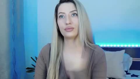 Snapshot of megan_blazee chatting on 02-25-25, 08:30 Megan Blazee online show from 02-25-25, 08:30