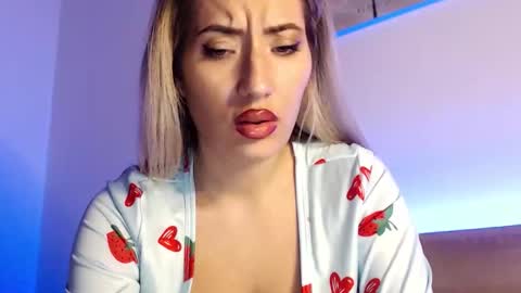 Snapshot of megan_blazee chatting on 10-23-25, 11:14 Megan Blazee online show from 10-23-25, 11:14