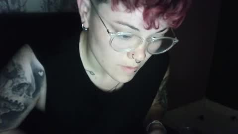 Snapshot of megan_coop3r_ chatting on 12-07-24, 05:26 Megan and sophi online show from 12-07-24, 05:26