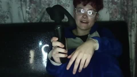 Snapshot of megan_coop3r_ chatting on 12-07-24, 09:28 Megan and sophi online show from 12-07-24, 09:28